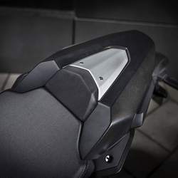 --- KIT,SEAT COWL PLATE