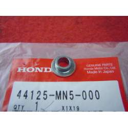 COLLAR,FR WHEEL COVER