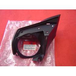 COVER A, R. ARMREST *NH1*